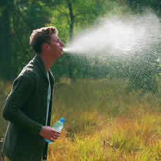 Image representing spitting