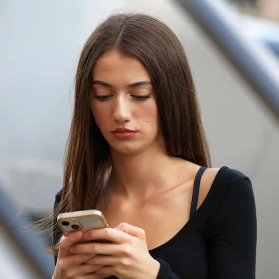 Check Scammers With Our People Search SearchUSAPeople check-scammers-with-our-people-search-searchusapeople